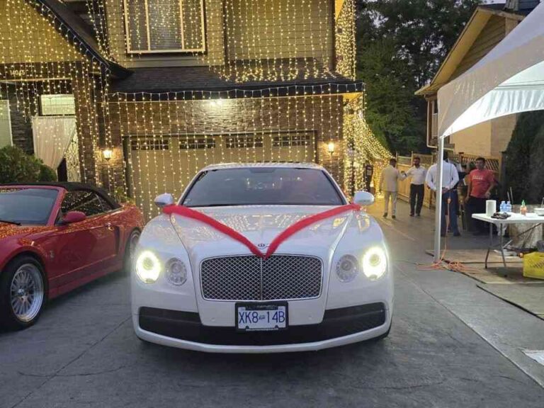 BENTLEY WHITE FLYING SPUR 2019