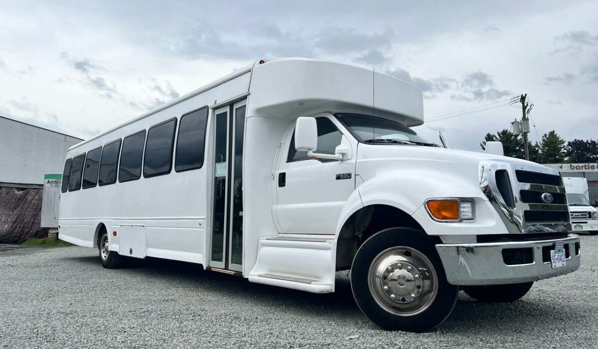 Graduation Limo or Party Bus