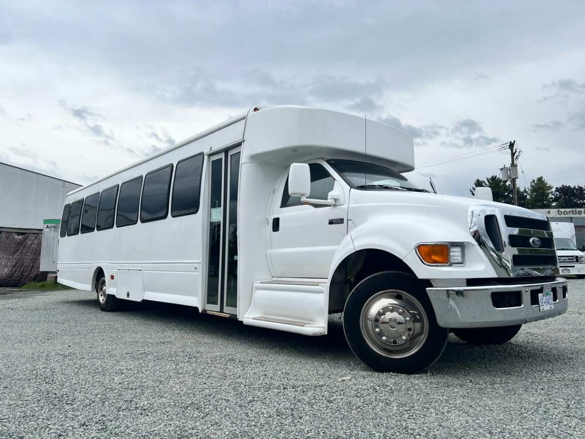 Graduation Limo or Party Bus