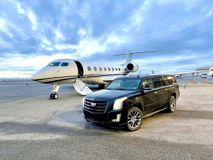 Car & Limo service to Airport